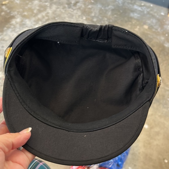 Kids pilot hat excellent condition has smal mark on front - Picture 2 of 2
